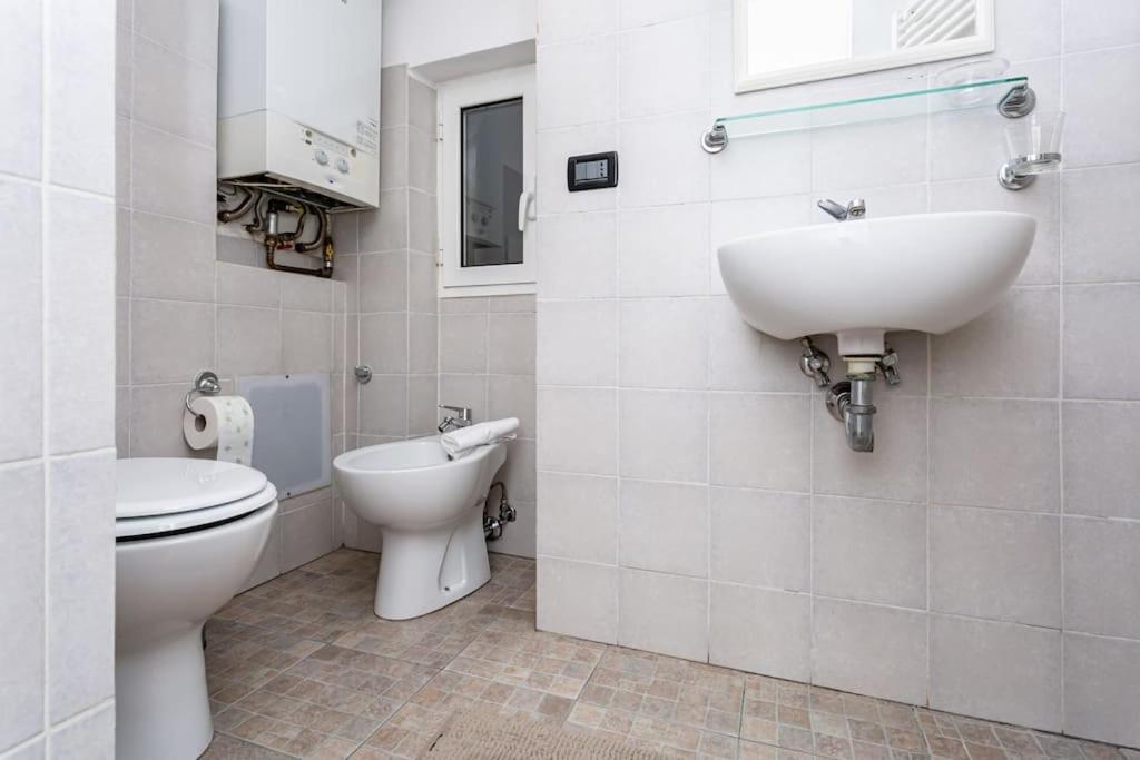 Apartment Adorno 2 - Affitti Brevi Italia ジェノヴァ エクステリア 写真